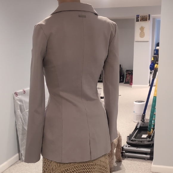 Women's Gray Blazer - Picture 6 of 9